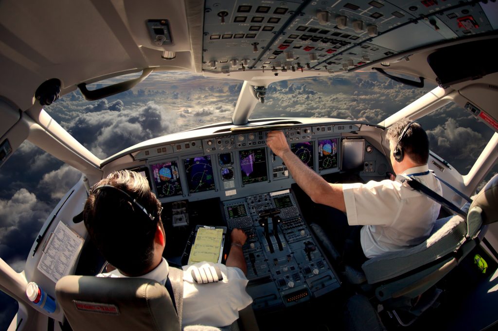 Pilot bei der Arbeit